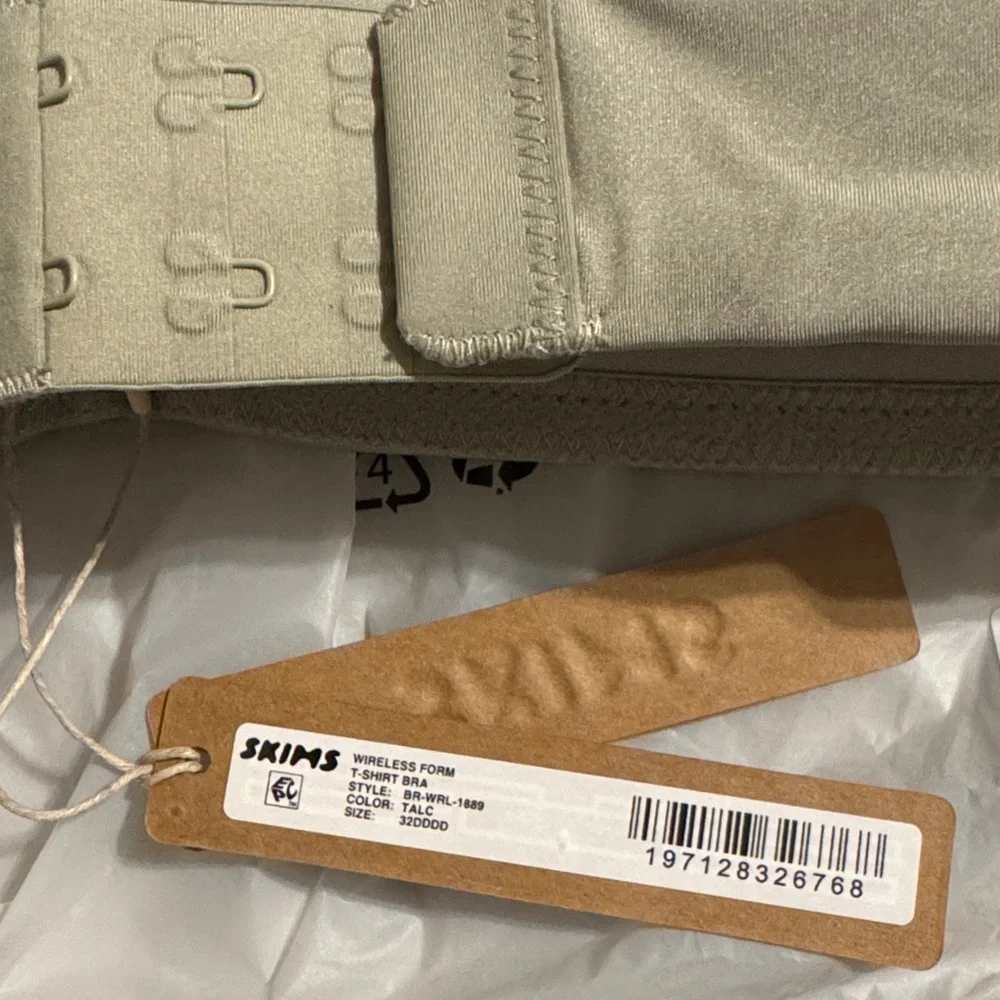 Wireless form t-shirt bra | Talc - Picture 4 of 4